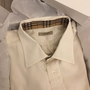🔅BURBERRY LONDON 🔅 WHITE SHIRT